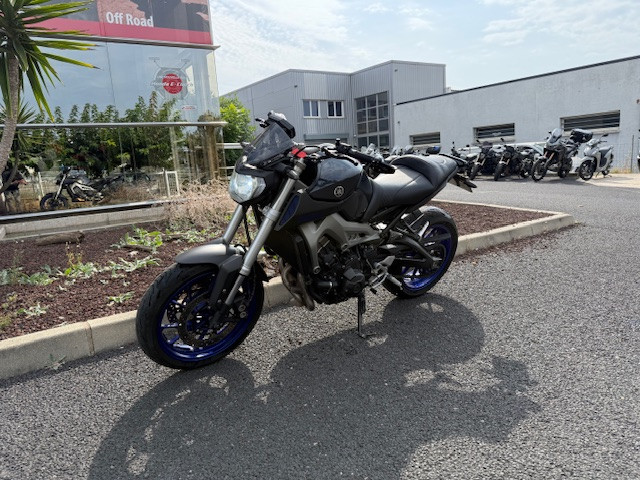 YAMAHA MT-09 - MAUGUIO (MONTPELLIER EST)