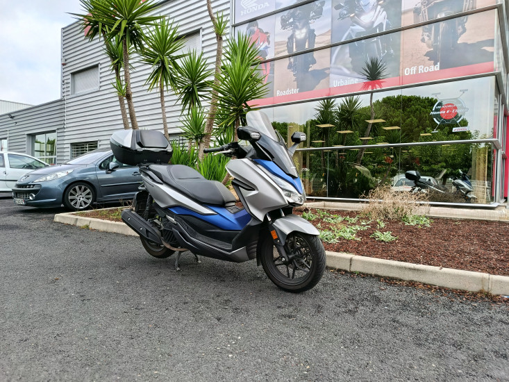 HONDA FORZA 125 SMART TOP BOX ABS - MAUGUIO (MONTPELLIER EST)