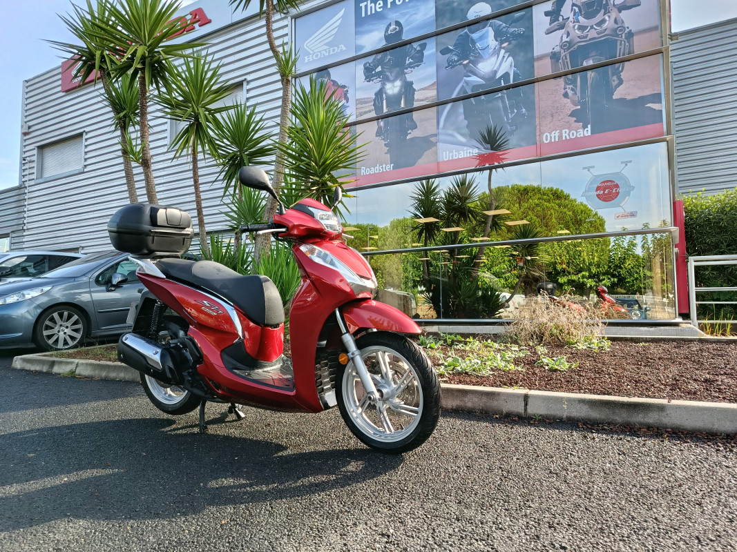 YAMAHA YBR 125 CRUISER FAB MOTOS  CHALONS EN CHAMPAGNE  YAMAHA YBR 125 CRUISER FAB MOTOS  CHALONS EN CHAMPAGNE