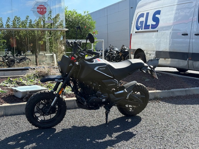 BRIXTON CROSSFIRE 125 - MAUGUIO (MONTPELLIER EST)