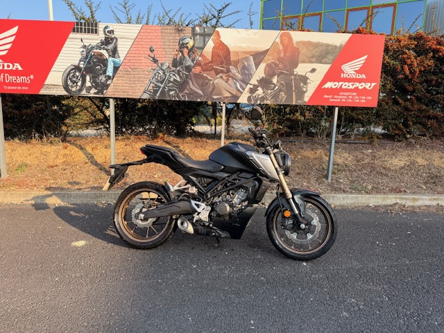 HONDA CB125R ABS - MAUGUIO (MONTPELLIER EST)