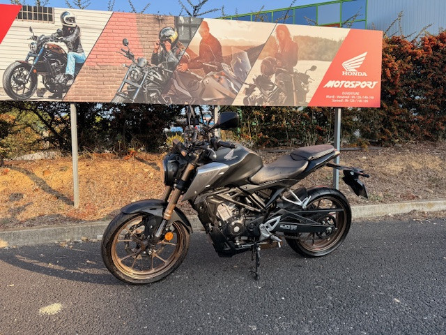 HONDA CB125R ABS - MAUGUIO (MONTPELLIER EST)