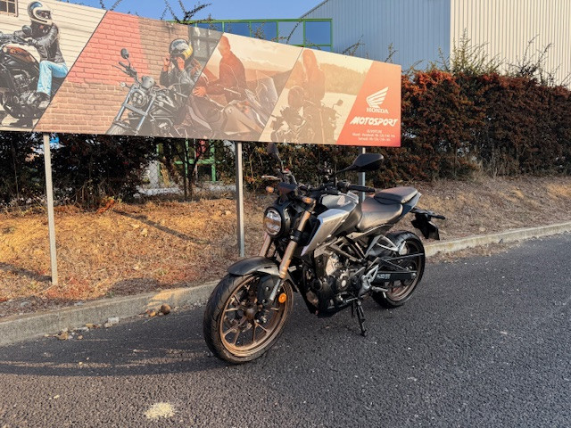 HONDA CB125R ABS - MAUGUIO (MONTPELLIER EST)