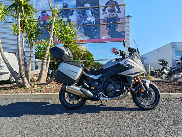 HONDA NT1100 DCT SE ABS - MAUGUIO (MONTPELLIER EST)
