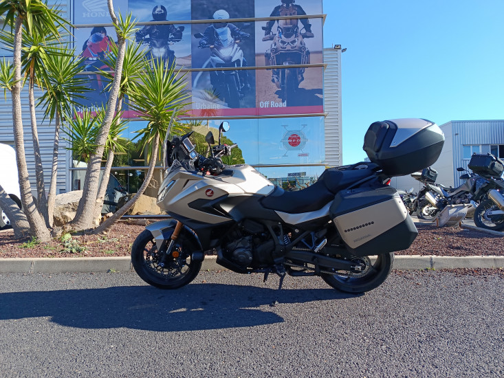 HONDA NT1100 DCT SE ABS - MAUGUIO (MONTPELLIER EST)