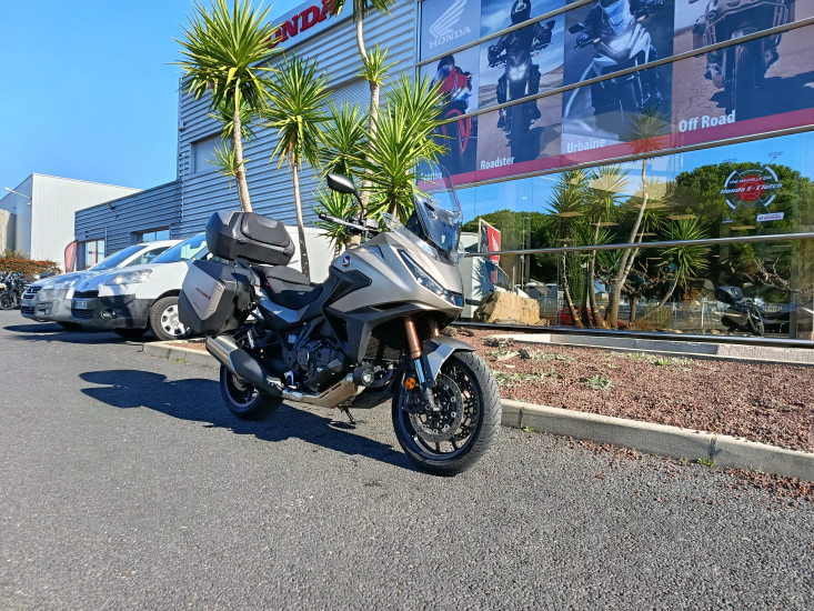 HONDA NT1100 DCT SE ABS - MAUGUIO (MONTPELLIER EST)