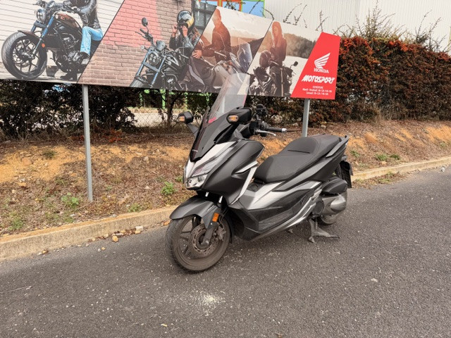 HONDA FORZA 300 ABS - MAUGUIO (MONTPELLIER EST)