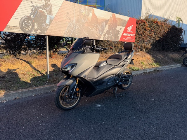 YAMAHA T-MAX 560 TECH MAX - MAUGUIO (MONTPELLIER EST)