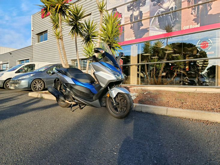 HONDA FORZA 125 ABS - MAUGUIO (MONTPELLIER EST)