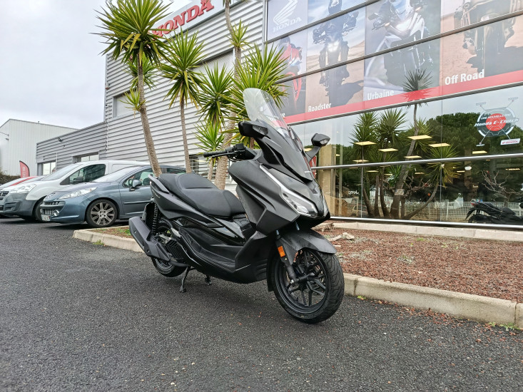 HONDA FORZA 125 ABS - MAUGUIO (MONTPELLIER EST)