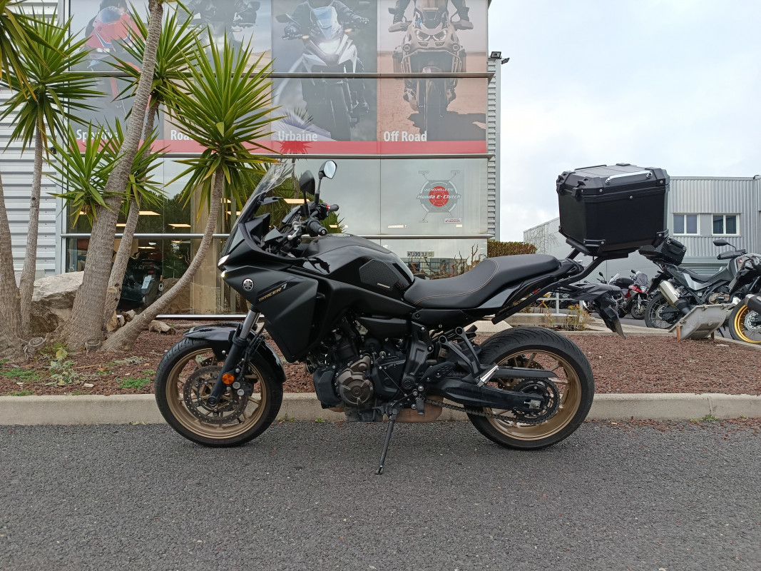 HONDA FORZA 125 SMART TOP-BOX – État Neuf | Opportunité Concession Honda 4en1 4 EN 1  Paris 