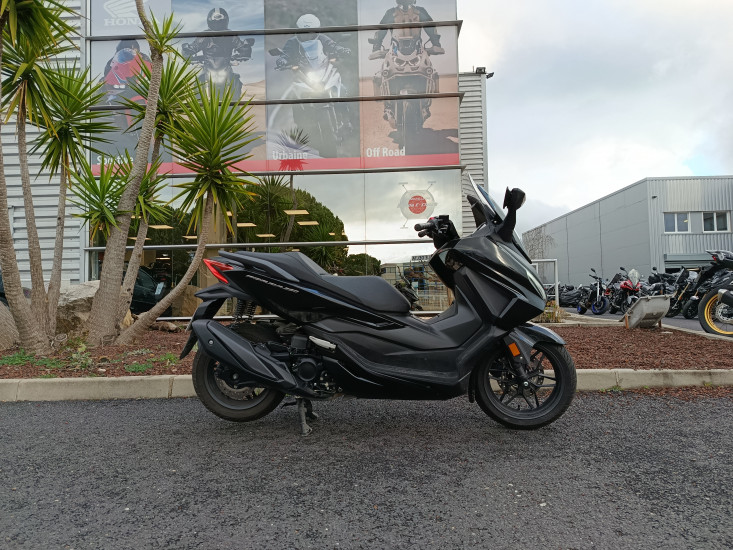HONDA FORZA 350 ABS - MAUGUIO (MONTPELLIER EST)