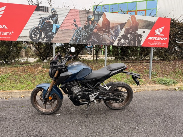 HONDA CB125R ABS - MAUGUIO (MONTPELLIER EST)