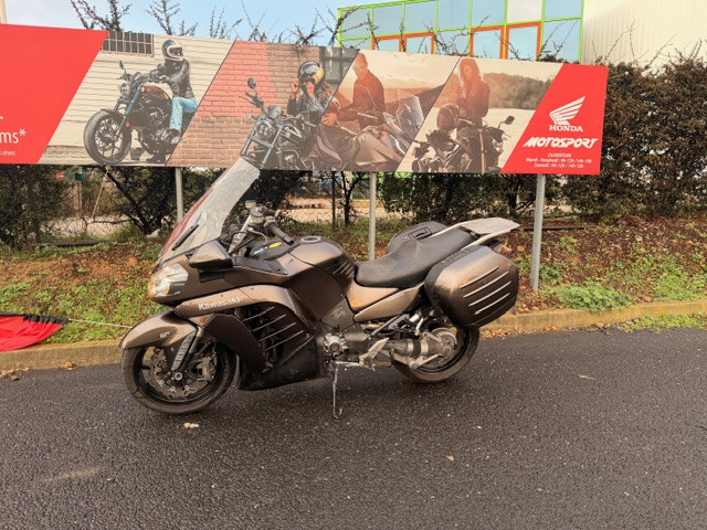 KAWASAKI GTR 1400 - MAUGUIO (MONTPELLIER EST)
