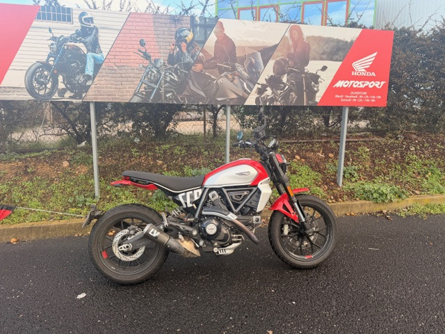 DUCATI SCRAMBLER 800 - MAUGUIO (MONTPELLIER EST)