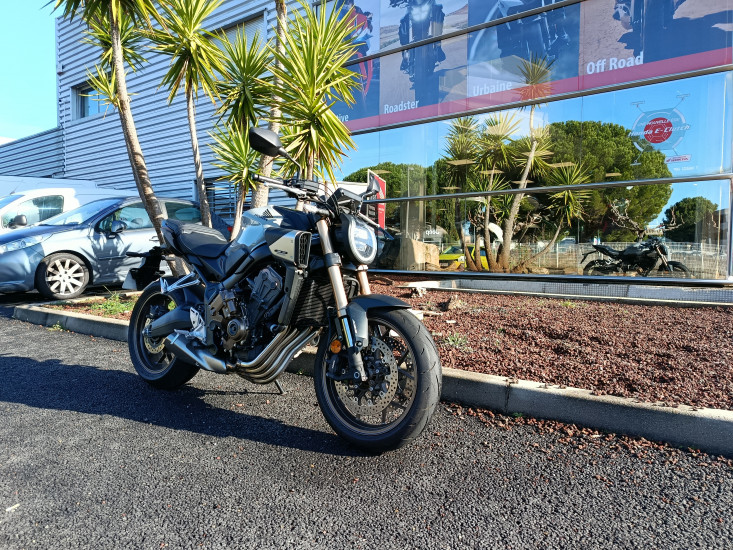 HONDA CB650R E-CLUTCH ABS - MAUGUIO (MONTPELLIER EST)