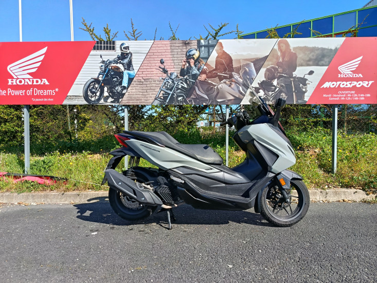 HONDA FORZA 125 ABS - MAUGUIO (MONTPELLIER EST)